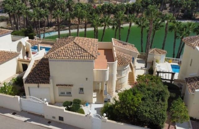 3 Zimmer Villa zu verkaufen in Lomas de Campoamor - Las Ramblas, Orihuela mit Pool - 579.995 € (Ref: 9838996)