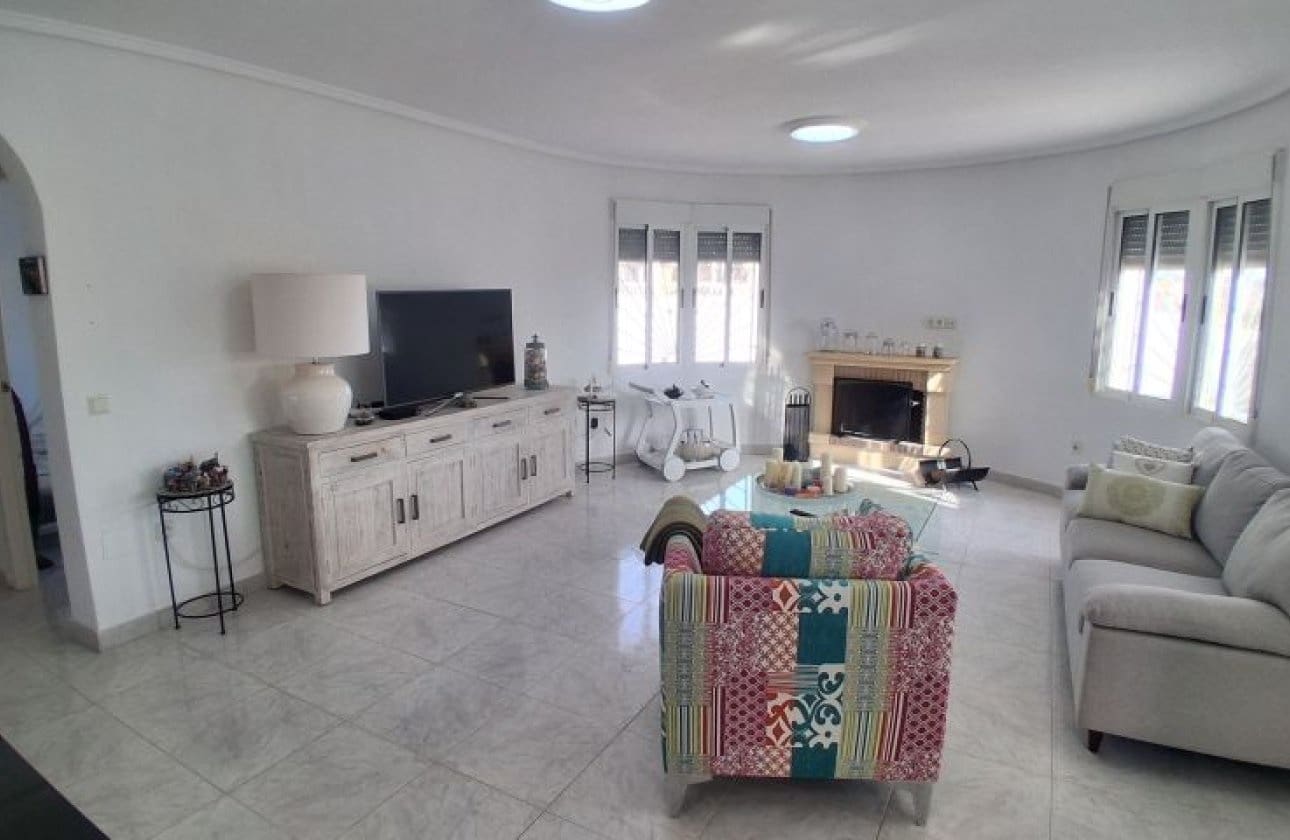 5 soverom Villa til salgs i Rojales med svømmebasseng - € 539 995 (Ref: 9838999)