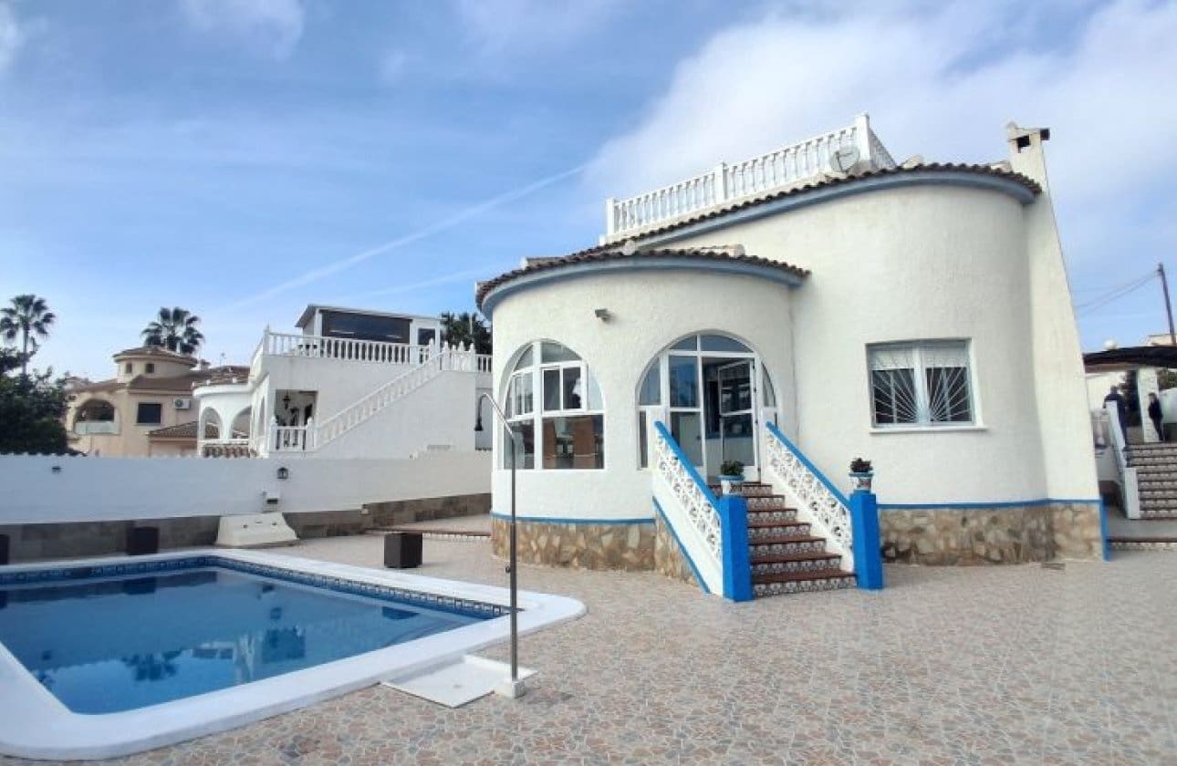 5 soverom Villa til salgs i Rojales med svømmebasseng - € 539 995 (Ref: 9838999)