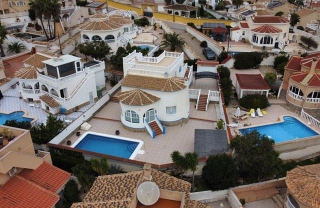 5 soverom Villa til salgs i Ciudad Quesada, Rojales med svømmebasseng - € 539 995 (Ref: 9838999)