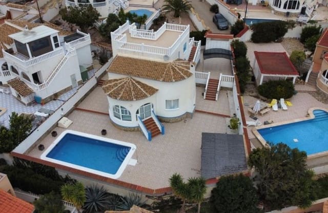 5 soverom Villa til salgs i Ciudad Quesada, Rojales med svømmebasseng - € 539 995 (Ref: 9838999)