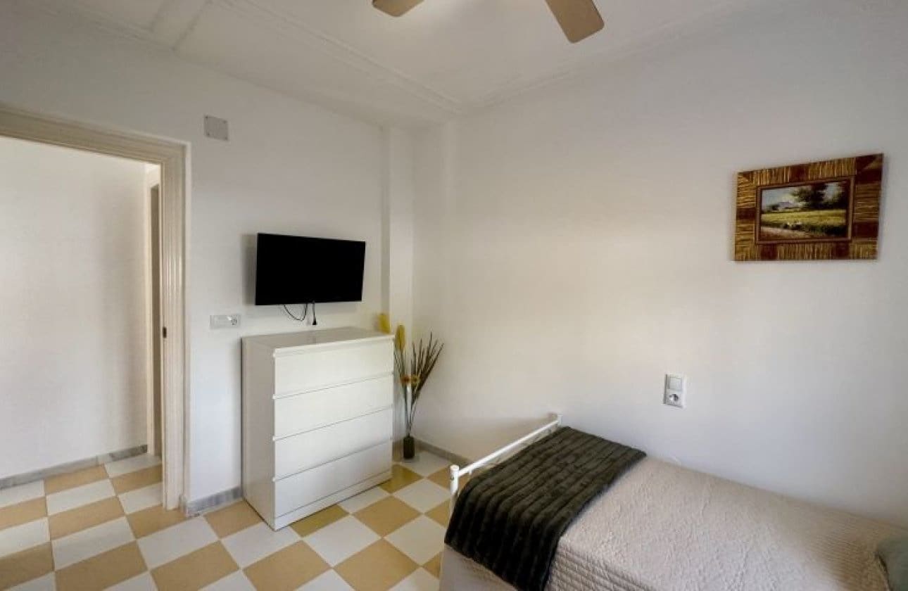 4 bedroom Villa for sale in Torrevieja - € 398,995 (Ref: 9839000)