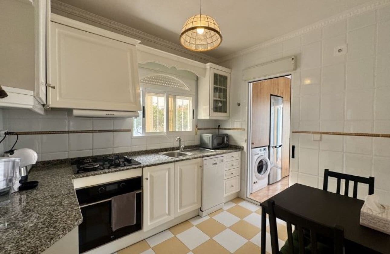 4 bedroom Villa for sale in Torrevieja - € 398,995 (Ref: 9839000)