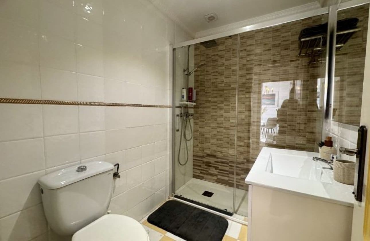 4 bedroom Villa for sale in Torrevieja - € 398,995 (Ref: 9839000)