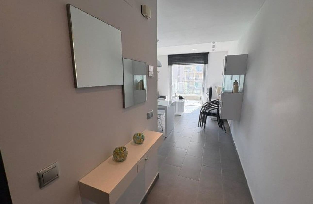 2 chambre Appartement de Plage à vendre à Torrevieja avec piscine - 345 995 € (Ref: 9839001)