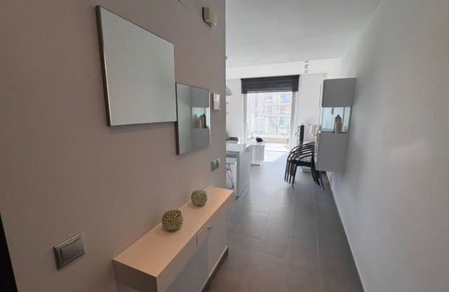 2 camera da letto Appartamento sulla Spiaggia in vendita in Torrevieja con piscina - 345.995 € (Rif: 9839001)