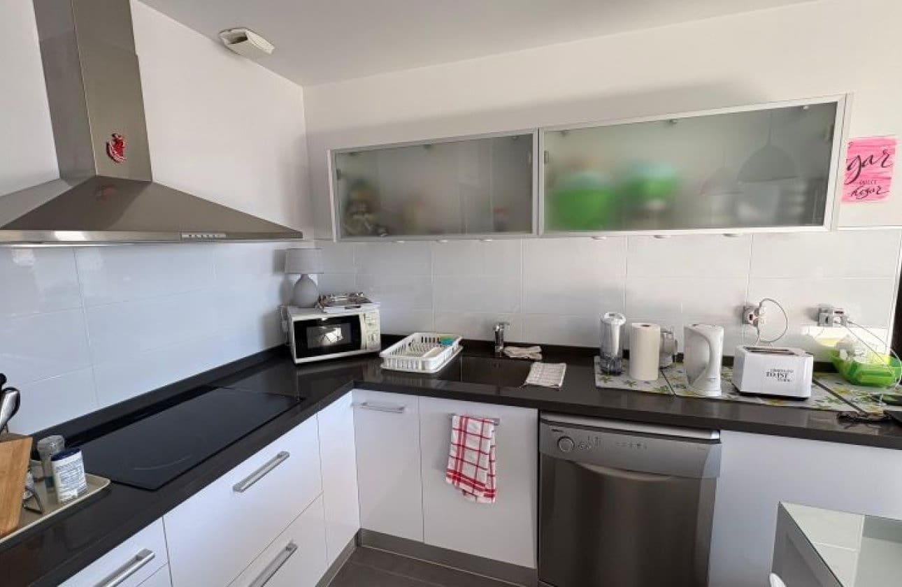 2 chambre Appartement de Plage à vendre à Torrevieja avec piscine - 345 995 € (Ref: 9839001)
