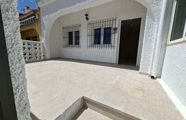 1 soveværelse Byhus til salg i La Marina, Elche / Elx - € 129.000 (Ref: 9852116)