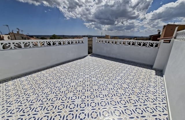 1 soveværelse Byhus til salg i La Marina, Elche / Elx - € 129.000 (Ref: 9852116)