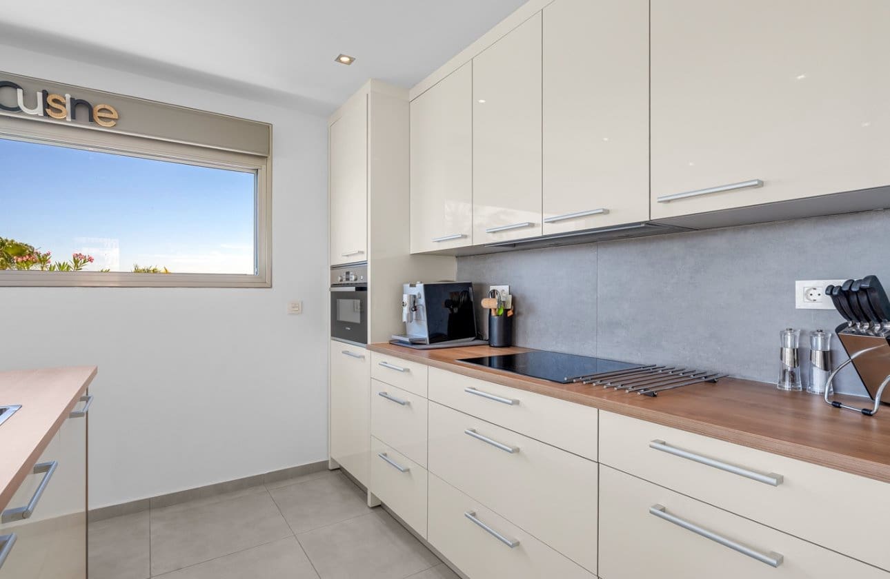 3 soveværelse Villa til salg i La Marina med swimmingpool - € 595.000 (Ref: 9852120)