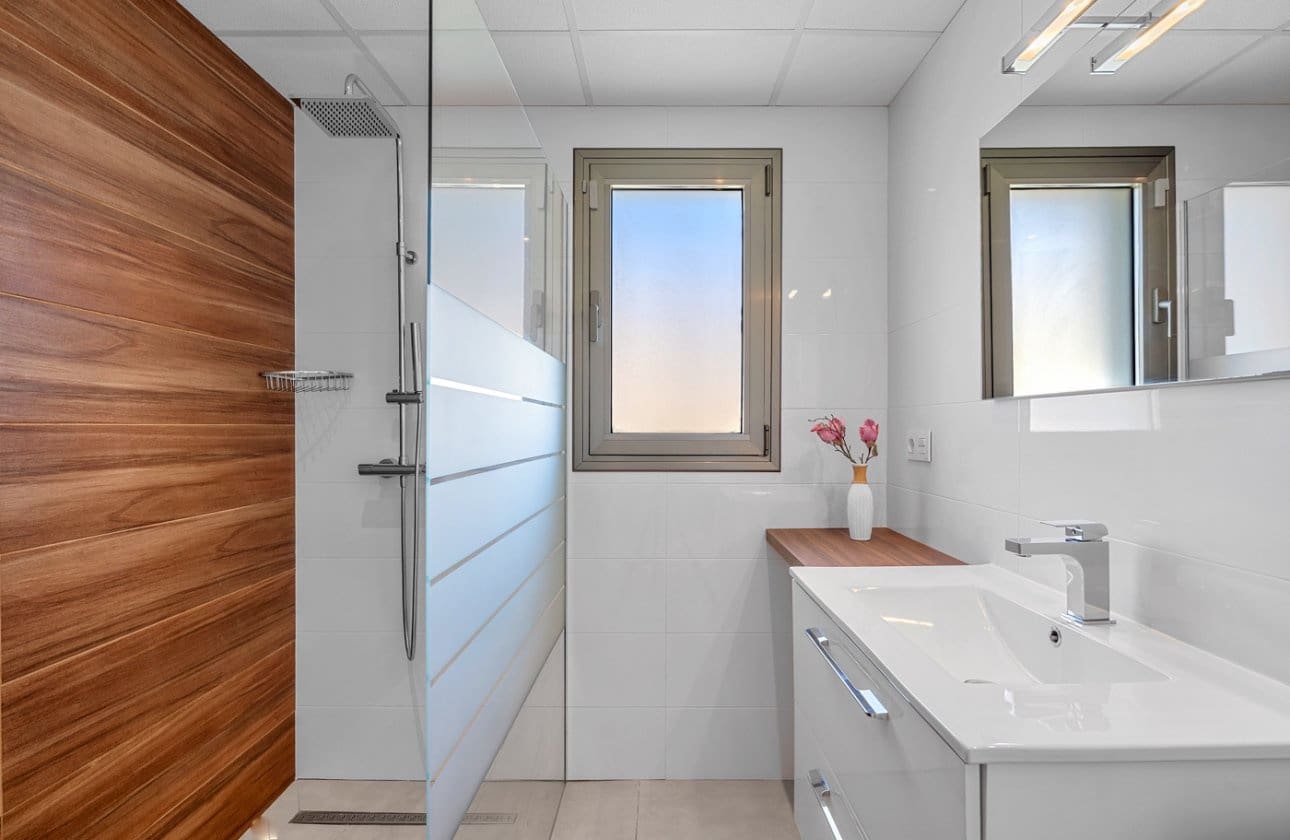 3 soveværelse Villa til salg i La Marina med swimmingpool - € 595.000 (Ref: 9852120)