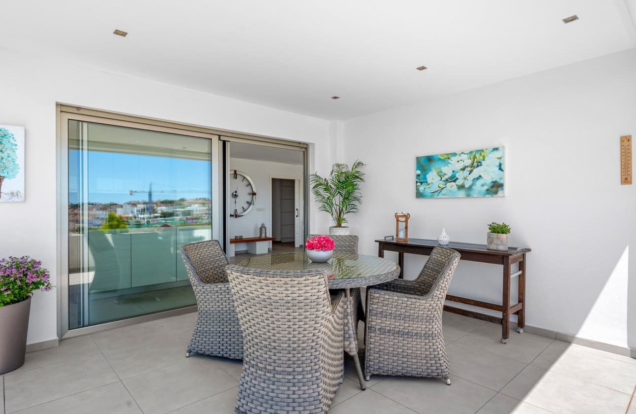 3 soveværelse Villa til salg i La Marina med swimmingpool - € 595.000 (Ref: 9852120)