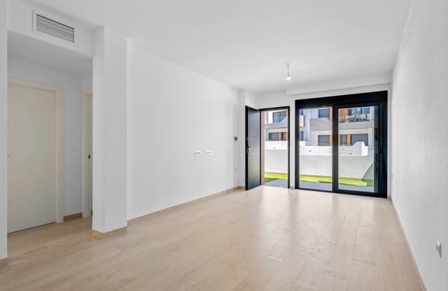 2 slaapkamer Appartement te koop in San Miguel de Salinas met zwembad - € 229.000 (Ref: 9852122)