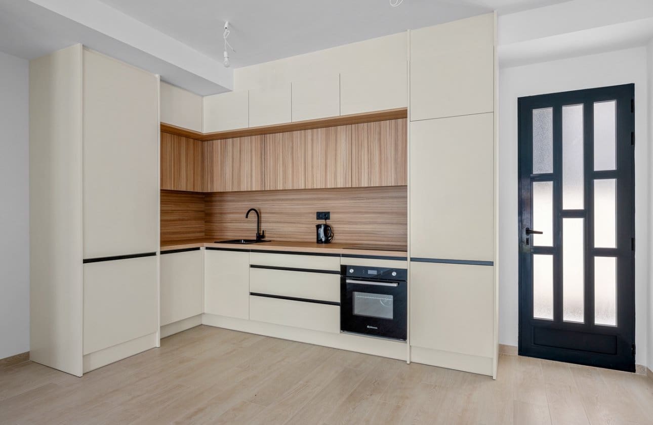 2 slaapkamer Appartement te koop in San Miguel de Salinas met zwembad - € 229.000 (Ref: 9852122)