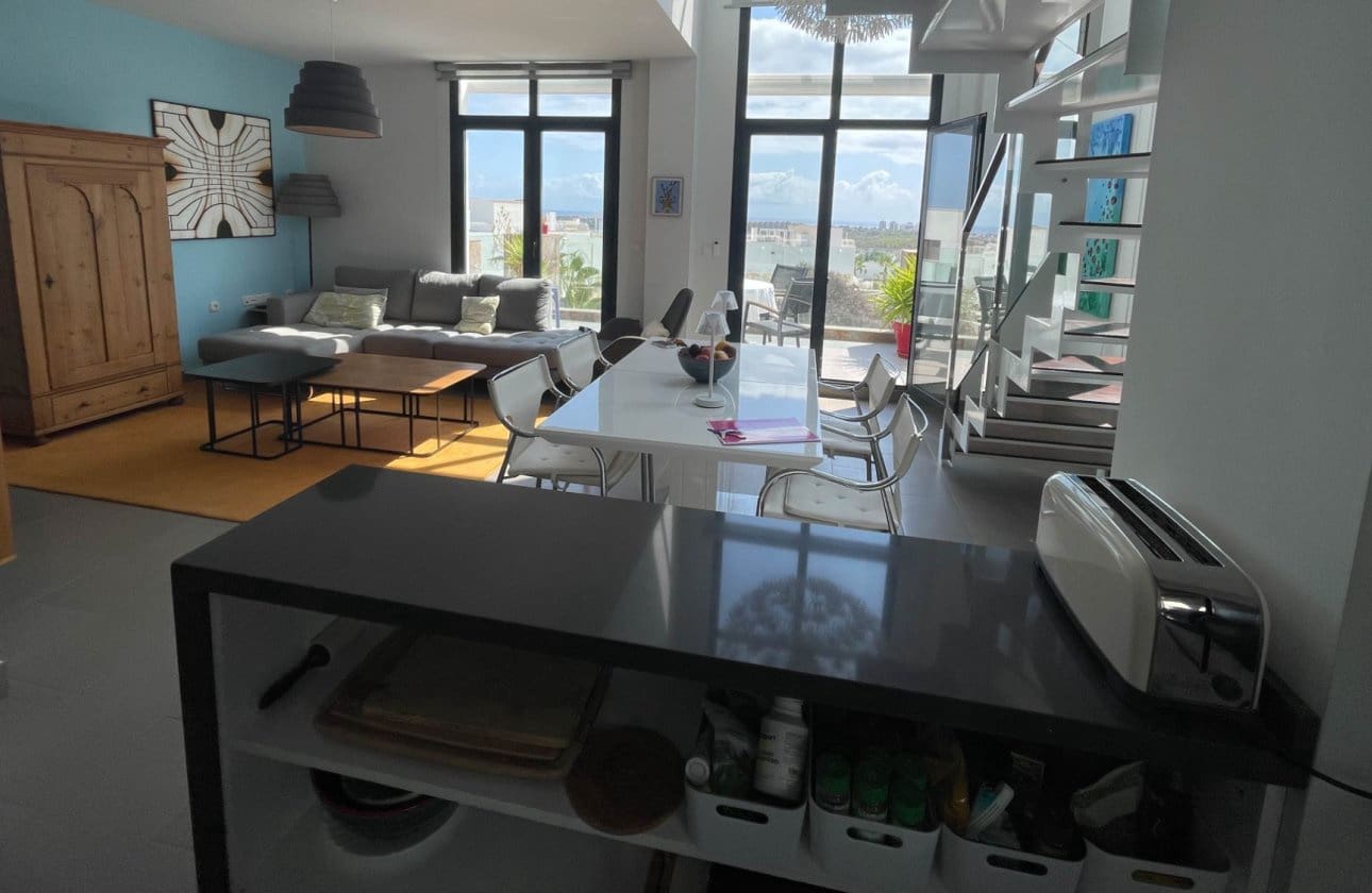 Ático de 3 habitaciones en Orihuela Costa en venta con piscina - 385.000 € (Ref: 9862190)