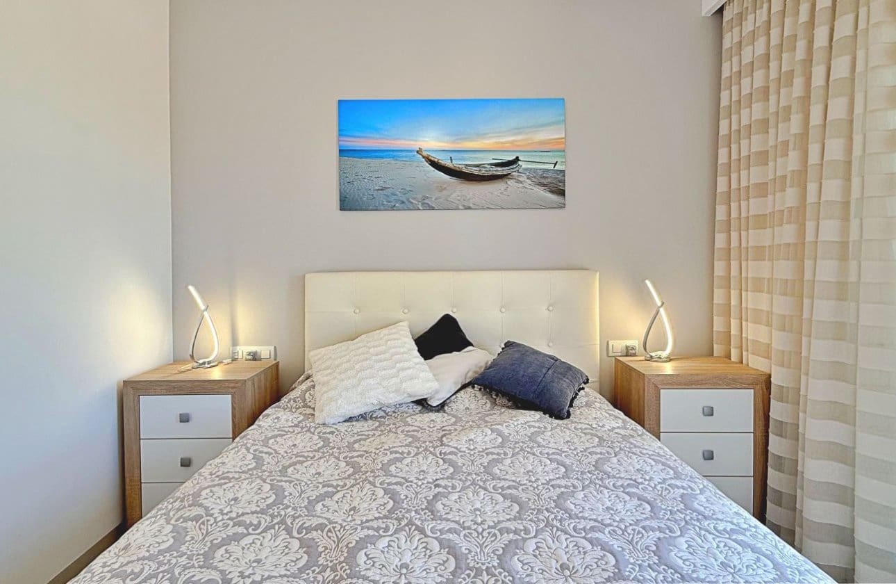 3 bedroom Penthouse for sale in Torre de la Horadada with pool garage - € 365,000 (Ref: 9862191)