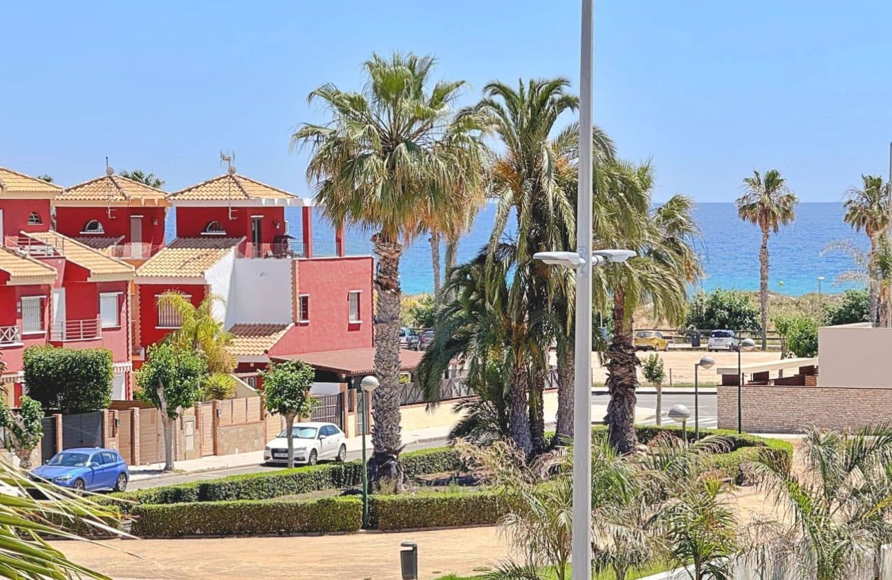 3 bedroom Penthouse for sale in Torre de la Horadada with pool garage - € 365,000 (Ref: 9862191)
