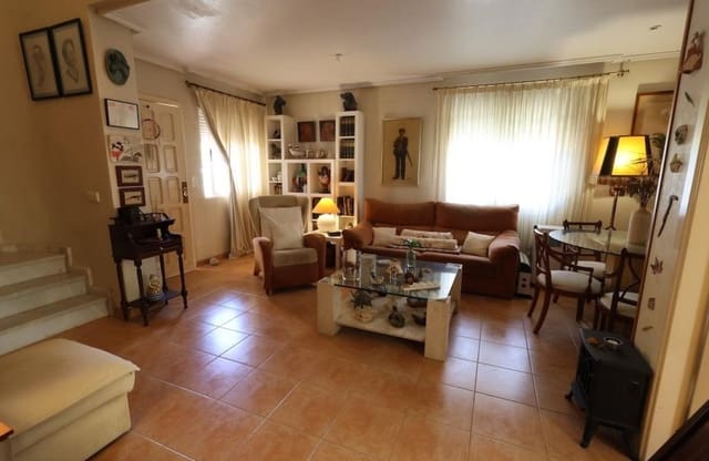 3 sypialnia Willa na sprzedaż w Los Balcones - Los Altos, Torrevieja z basenem - 264 900 € (Ref: 9868938)