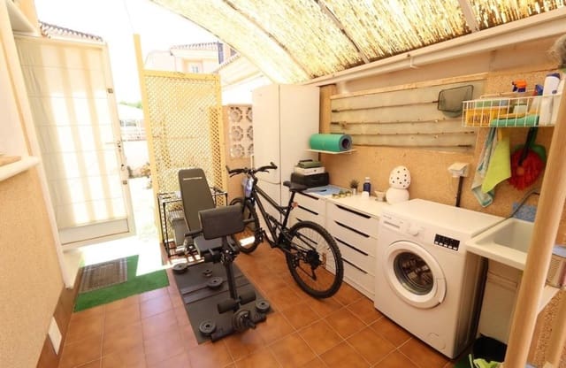 3 sypialnia Willa na sprzedaż w Los Balcones - Los Altos, Torrevieja z basenem - 264 900 € (Ref: 9868938)