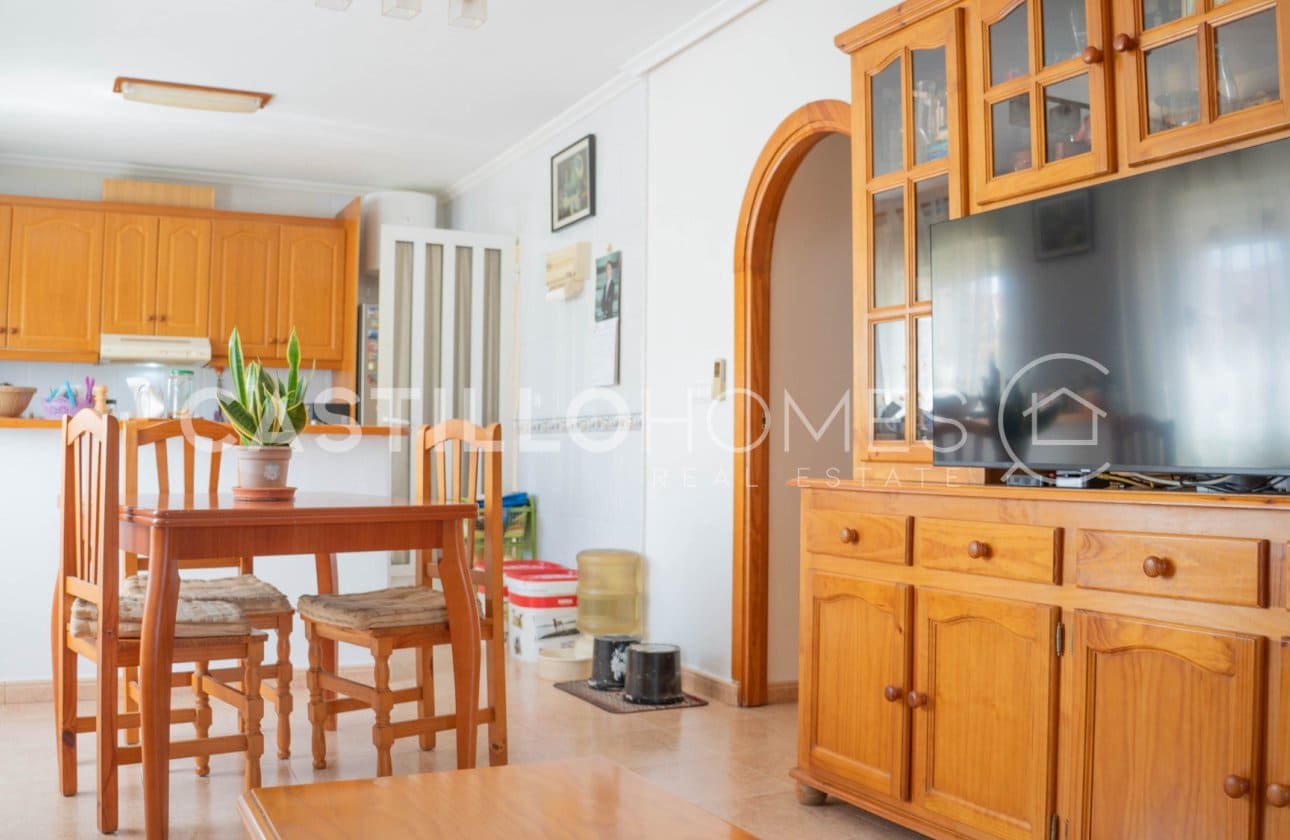3 chambre Bungalow à vendre à La Florida avec piscine - 196 999 € (Ref: 9868940)