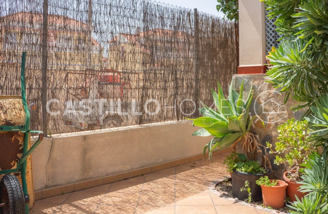 3 chambre Bungalow à vendre à La Florida avec piscine - 196 999 € (Ref: 9868940)