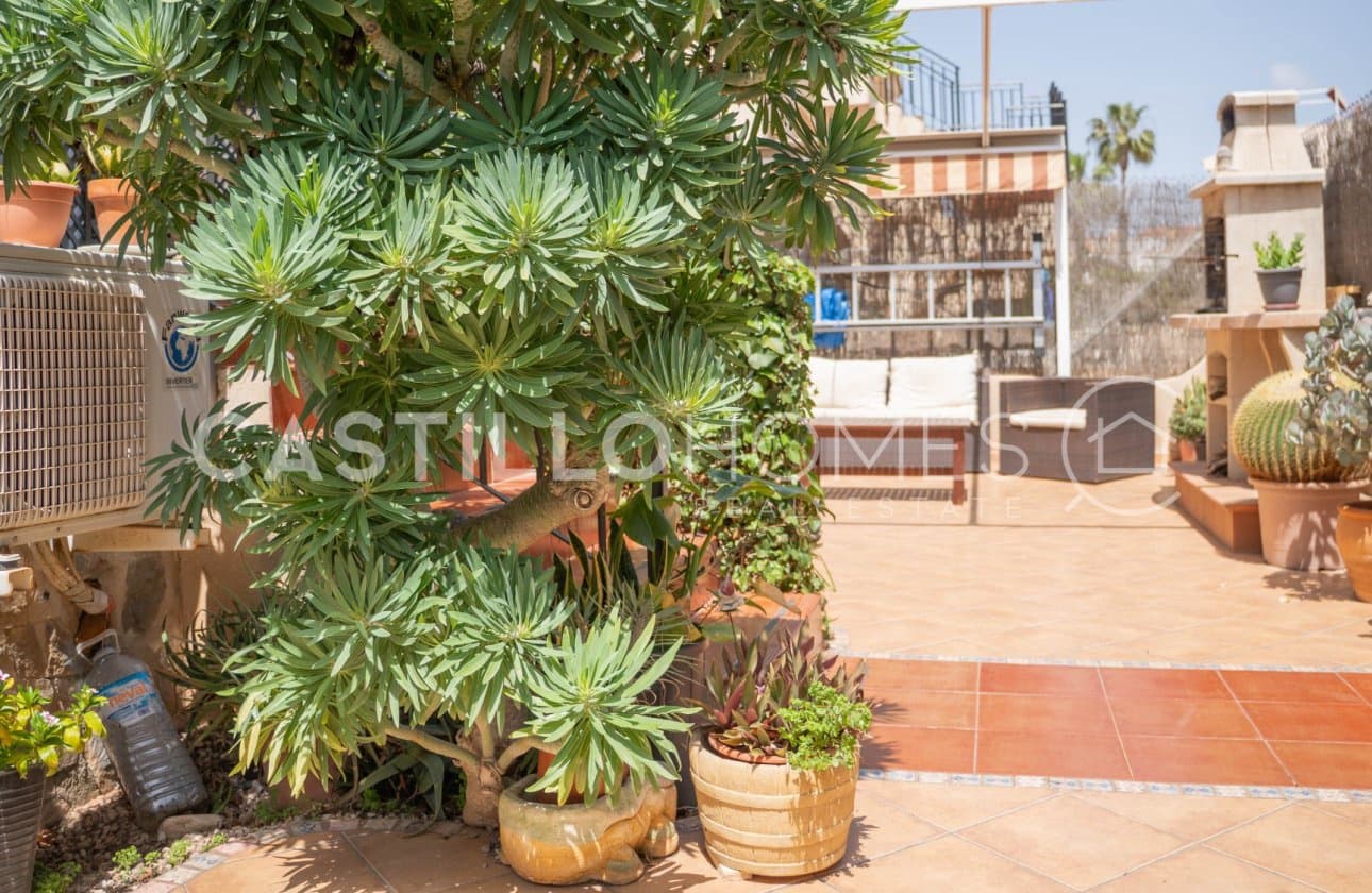 3 chambre Bungalow à vendre à La Florida avec piscine - 196 999 € (Ref: 9868940)
