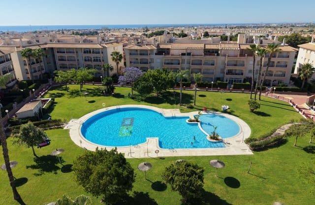 3 slaapkamer Appartement te koop in Playa Flamenca, Orihuela met zwembad garage - € 240.000 (Ref: 9885328)