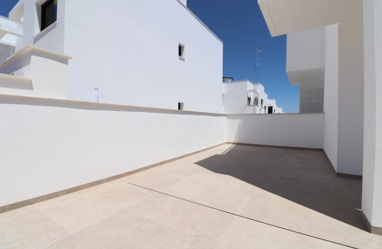 3 soveværelse Lejlighed til salg i Los Balcones med swimmingpool - € 310.000 (Ref: 9885331)