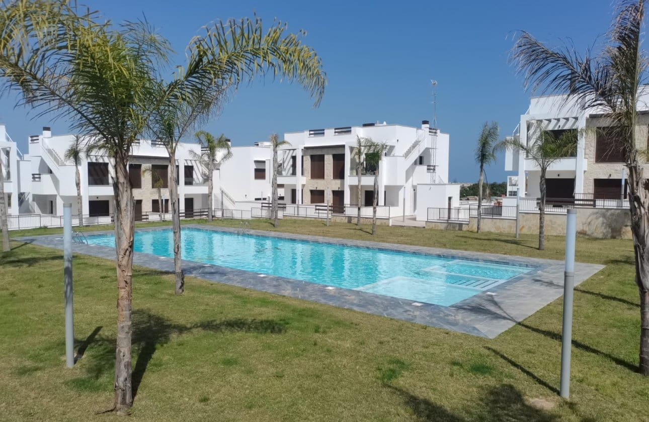 3 soveværelse Lejlighed til salg i Los Balcones med swimmingpool - € 310.000 (Ref: 9885331)