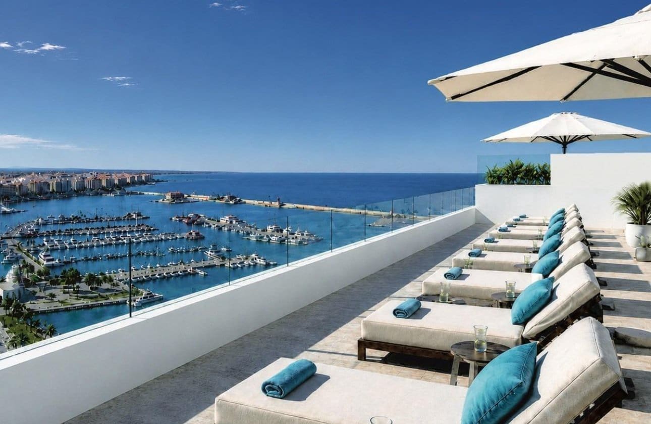 2 slaapkamer Appartement te koop in Torrevieja met zwembad - € 282.000 (Ref: 9885332)
