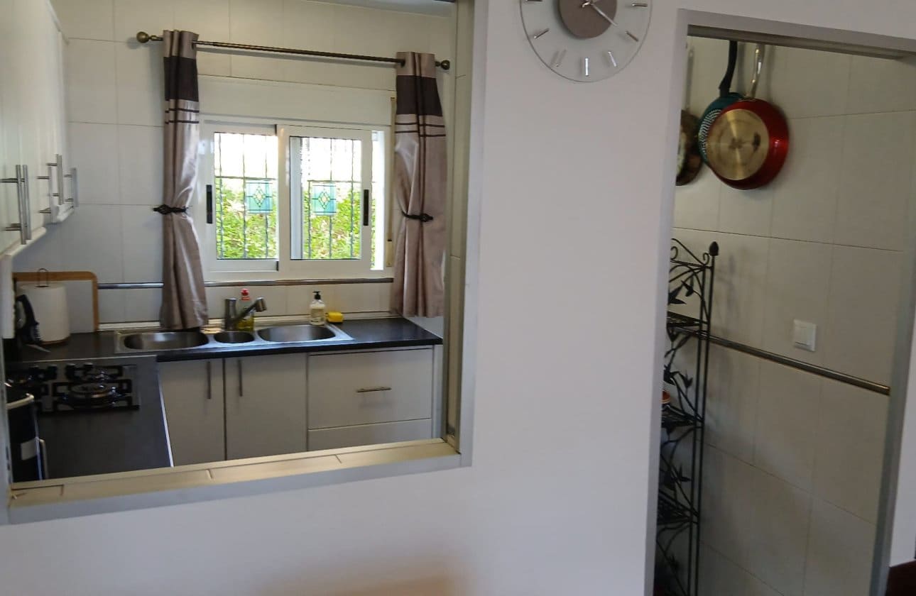 2 bedroom Townhouse for sale in Orihuela Costa with pool - € 219,950 (Ref: 9895276)