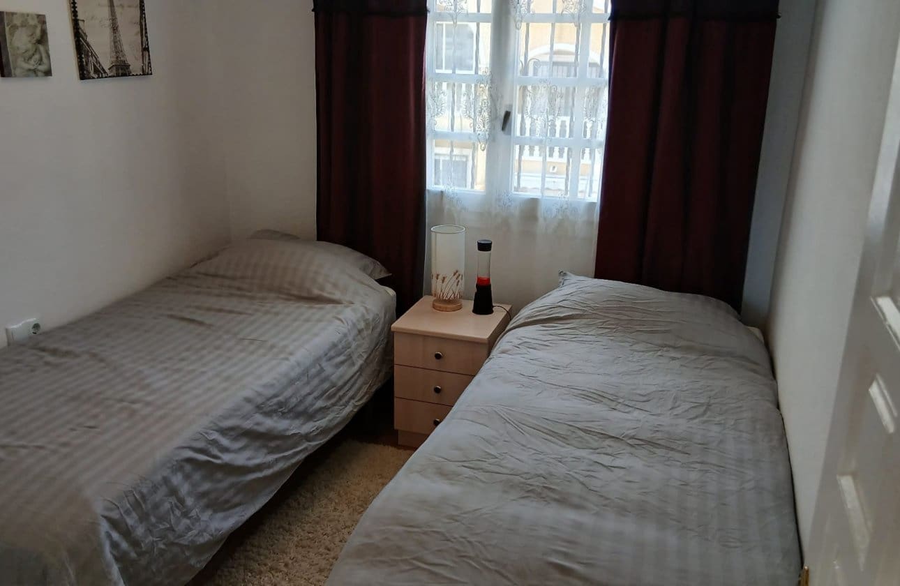2 bedroom Townhouse for sale in Orihuela Costa with pool - € 219,950 (Ref: 9895276)