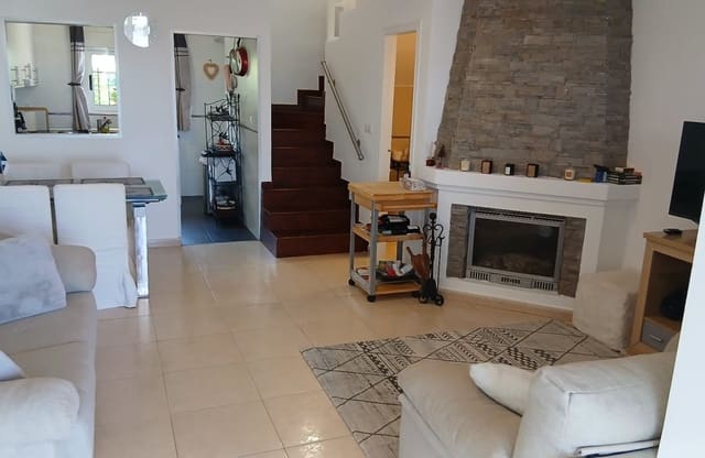 2 slaapkamer Huis te koop in Las Filipinas - € 219.950 (Ref: 9895276)