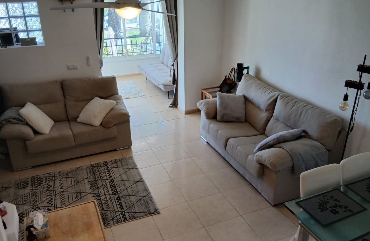 2 bedroom Townhouse for sale in Orihuela Costa with pool - € 219,950 (Ref: 9895276)