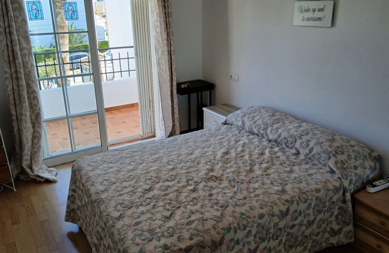 2 bedroom Townhouse for sale in Orihuela Costa with pool - € 219,950 (Ref: 9895276)