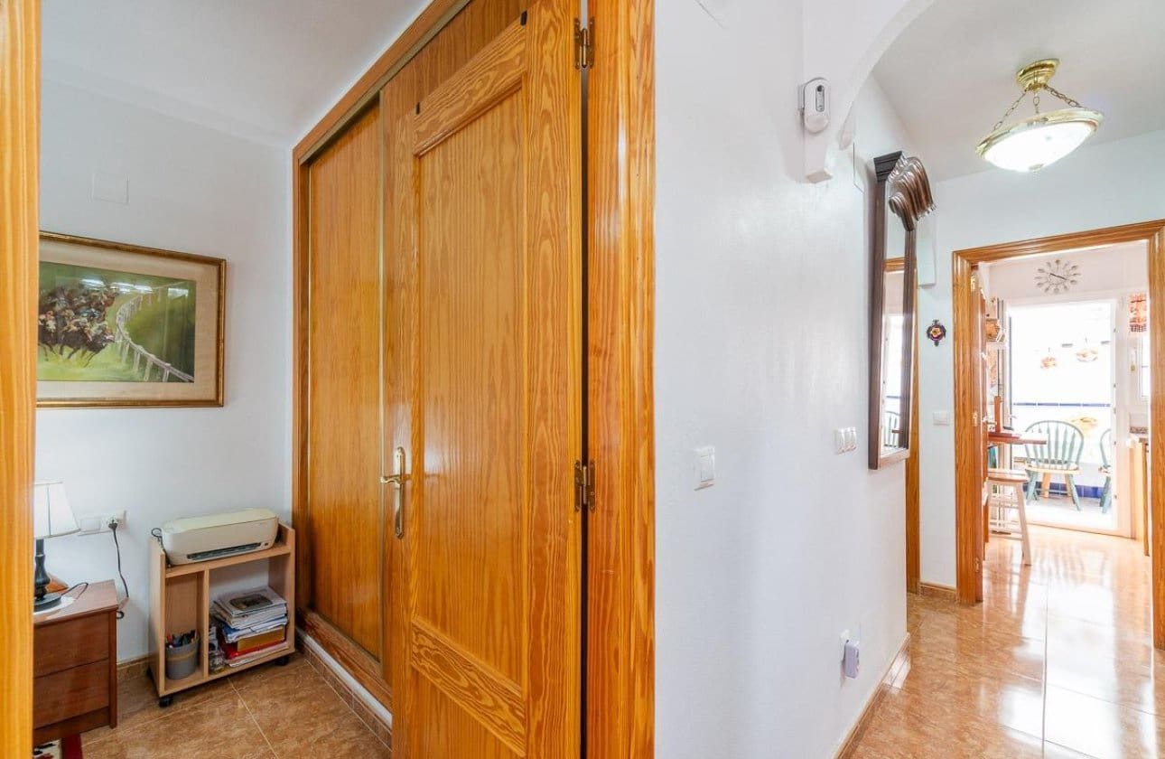 3 sovrum Hus till salu i Villamartin med pool - 229 000 € (Ref: 9901627)