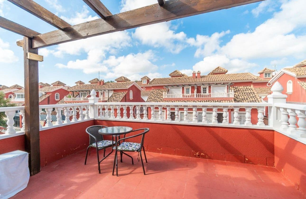 3 sovrum Hus till salu i Villamartin med pool - 229 000 € (Ref: 9901627)