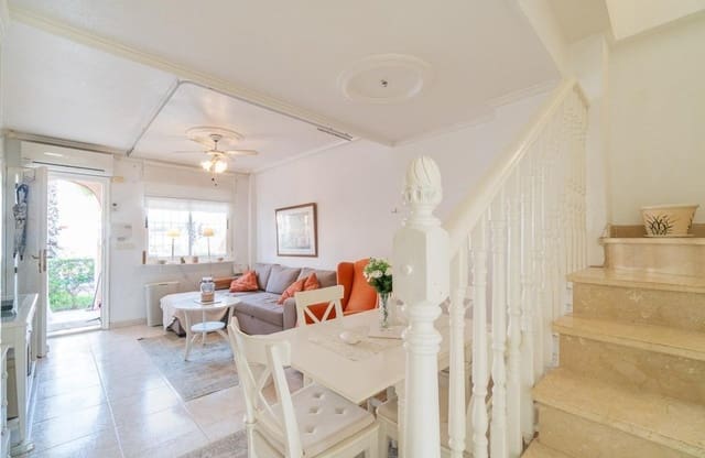 2 soveværelse Lejlighed til salg i Playa Flamenca, Orihuela med swimmingpool - € 195.000 (Ref: 9901628)