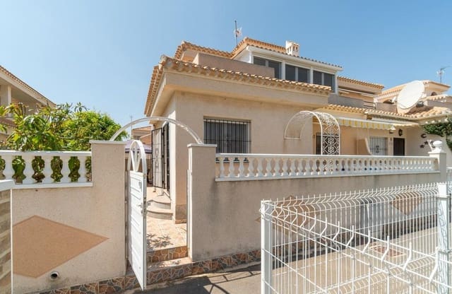 Chalet de 2 habitaciones en Playa Flamenca, Orihuela en venta con piscina - 264.000 € (Ref: 9901629)