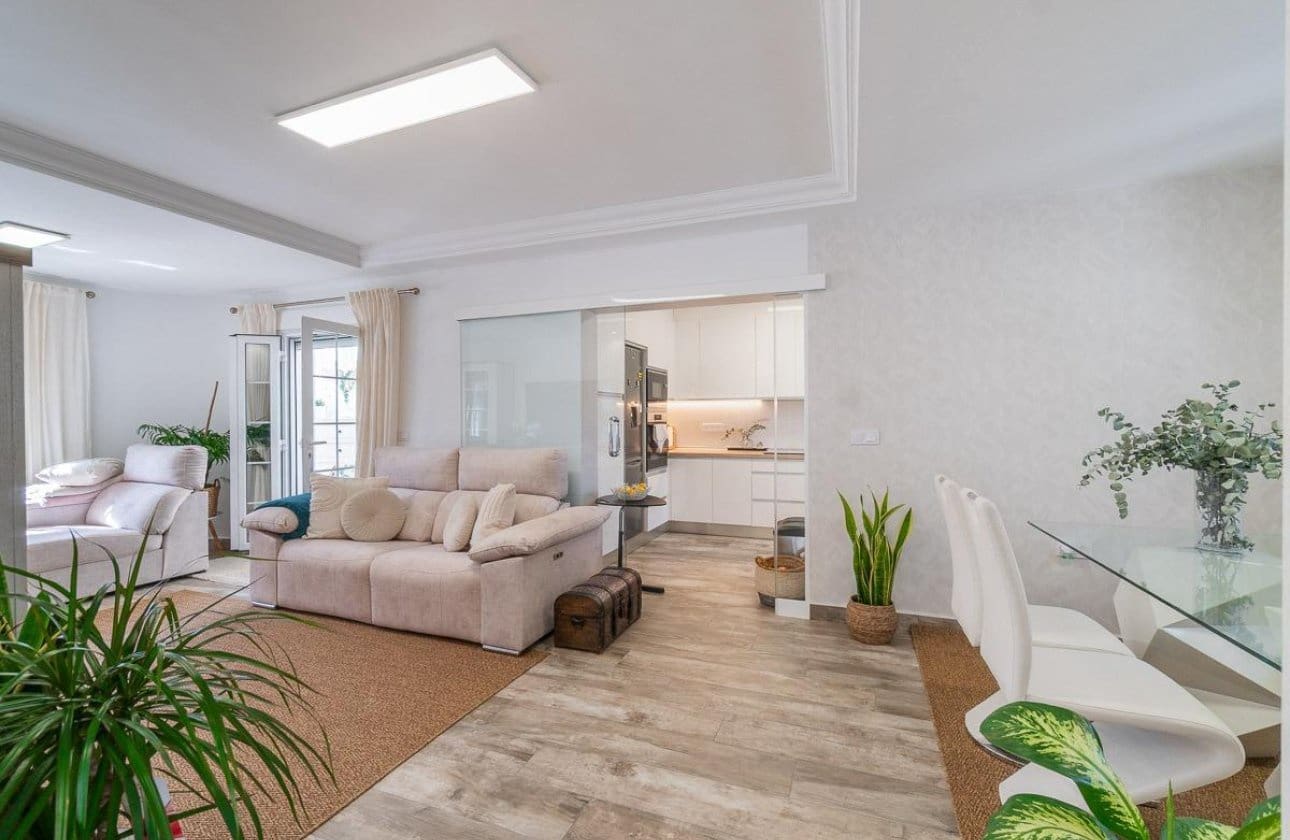 4 sovrum Hus till salu i Filipinas med pool - 399 000 € (Ref: 9901630)