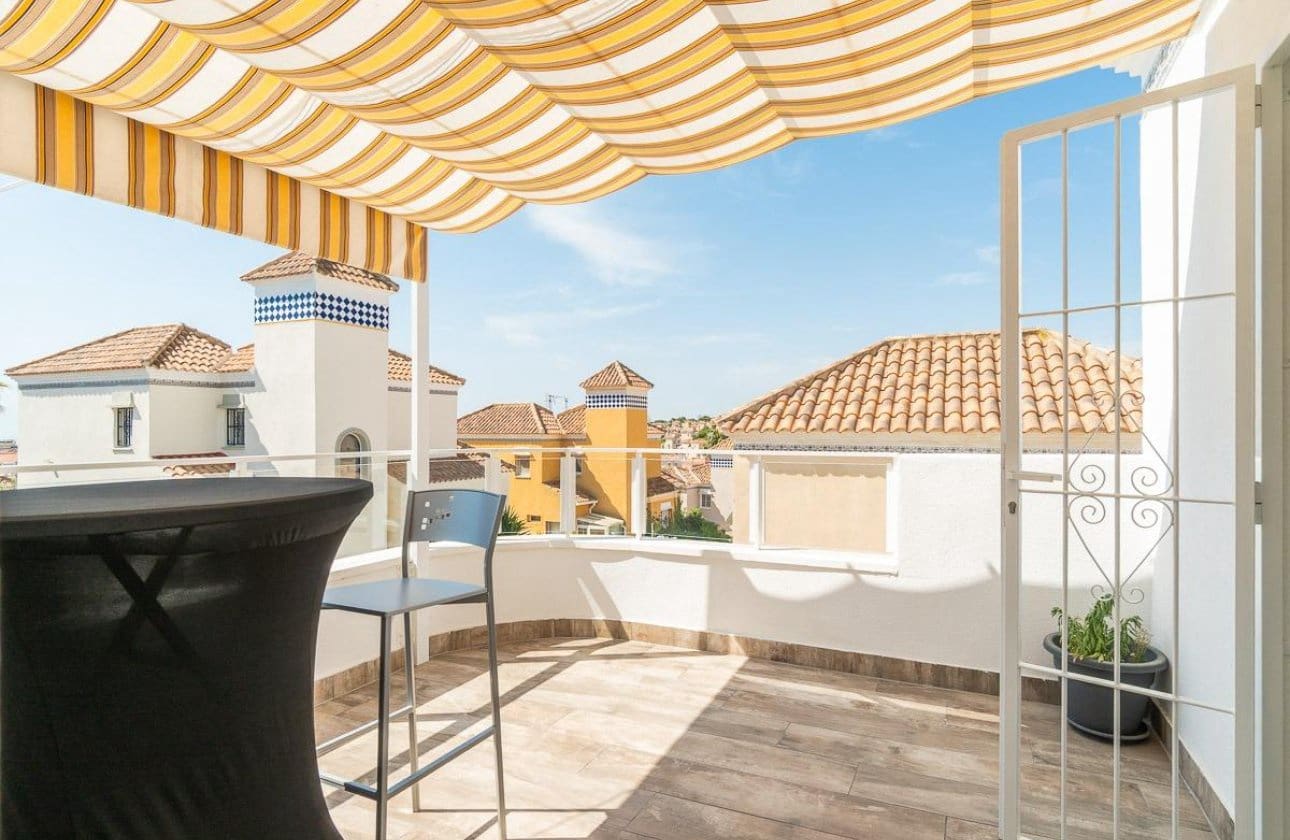 4 sovrum Hus till salu i Filipinas med pool - 399 000 € (Ref: 9901630)