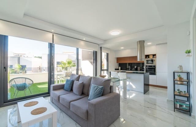 2 soveværelse Byhus til salg i Villamartin, Orihuela med swimmingpool - € 255.000 (Ref: 9901631)