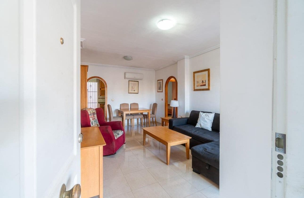 Apartamento de 2 habitaciones en Orihuela Costa en venta con piscina - 135.000 € (Ref: 9901633)