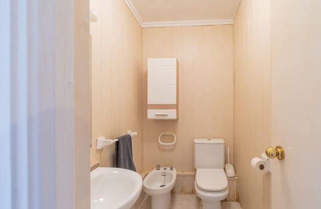 2 camera da letto Appartamento sulla Spiaggia in vendita in Orihuela Costa, Orihuela con piscina - 219.000 € (Rif: 9901634)