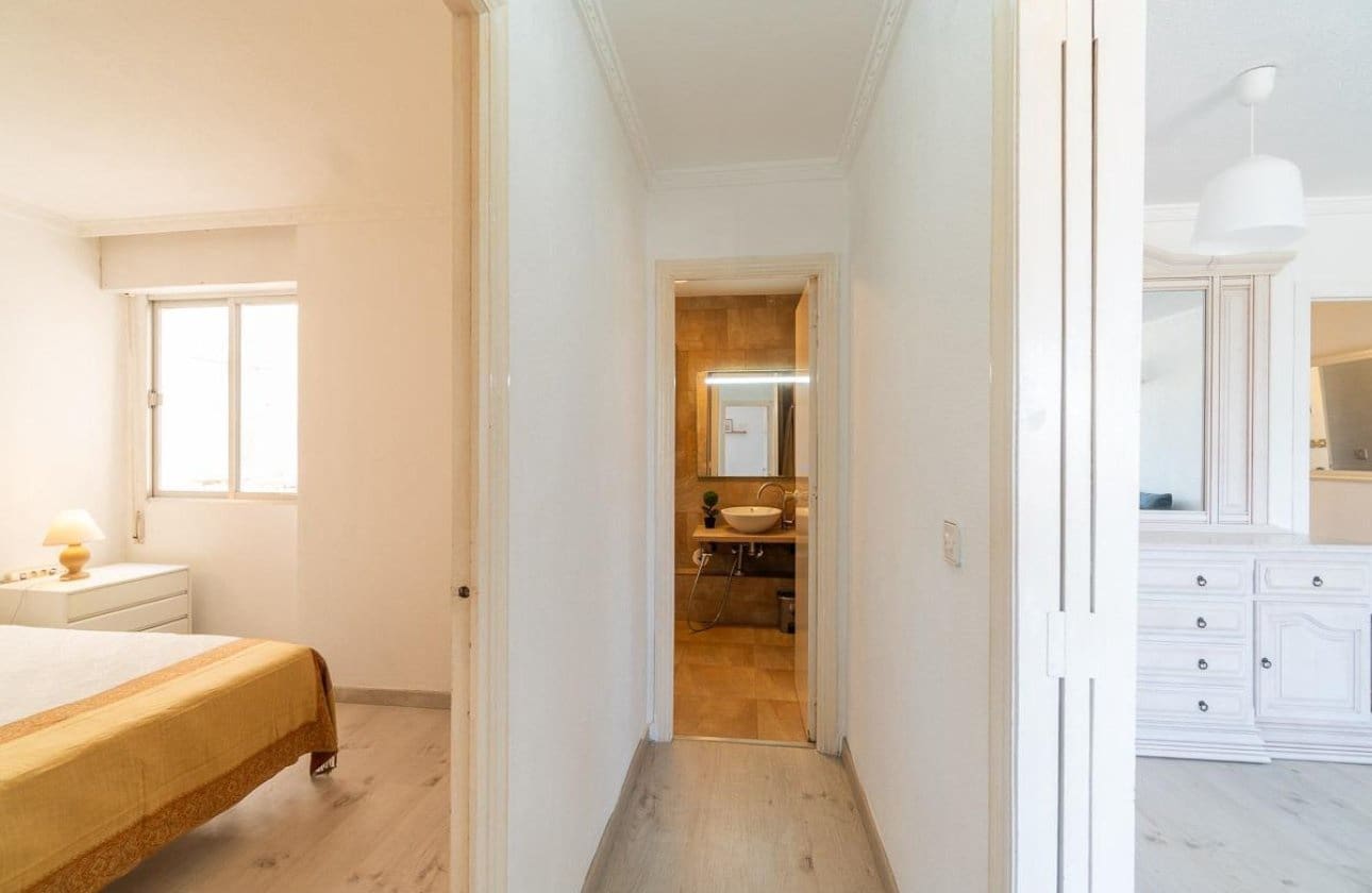 2 camera da letto Appartamento sulla Spiaggia in vendita in Orihuela Costa con piscina garage - 219.000 € (Rif: 9901634)
