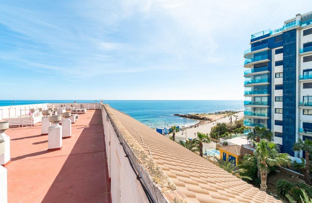 2 camera da letto Appartamento sulla Spiaggia in vendita in Orihuela Costa con piscina garage - 219.000 € (Rif: 9901634)