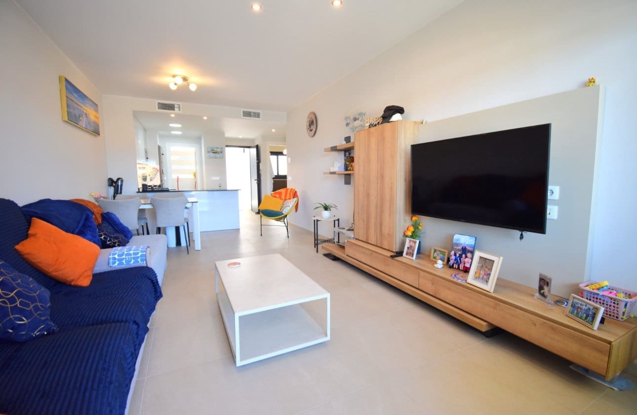 2 chambre Appartement à vendre à Playa Flamenca avec piscine - 365 000 € (Ref: 9901635)