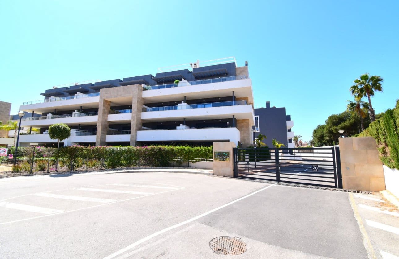 2 chambre Appartement à vendre à Playa Flamenca avec piscine - 365 000 € (Ref: 9901635)