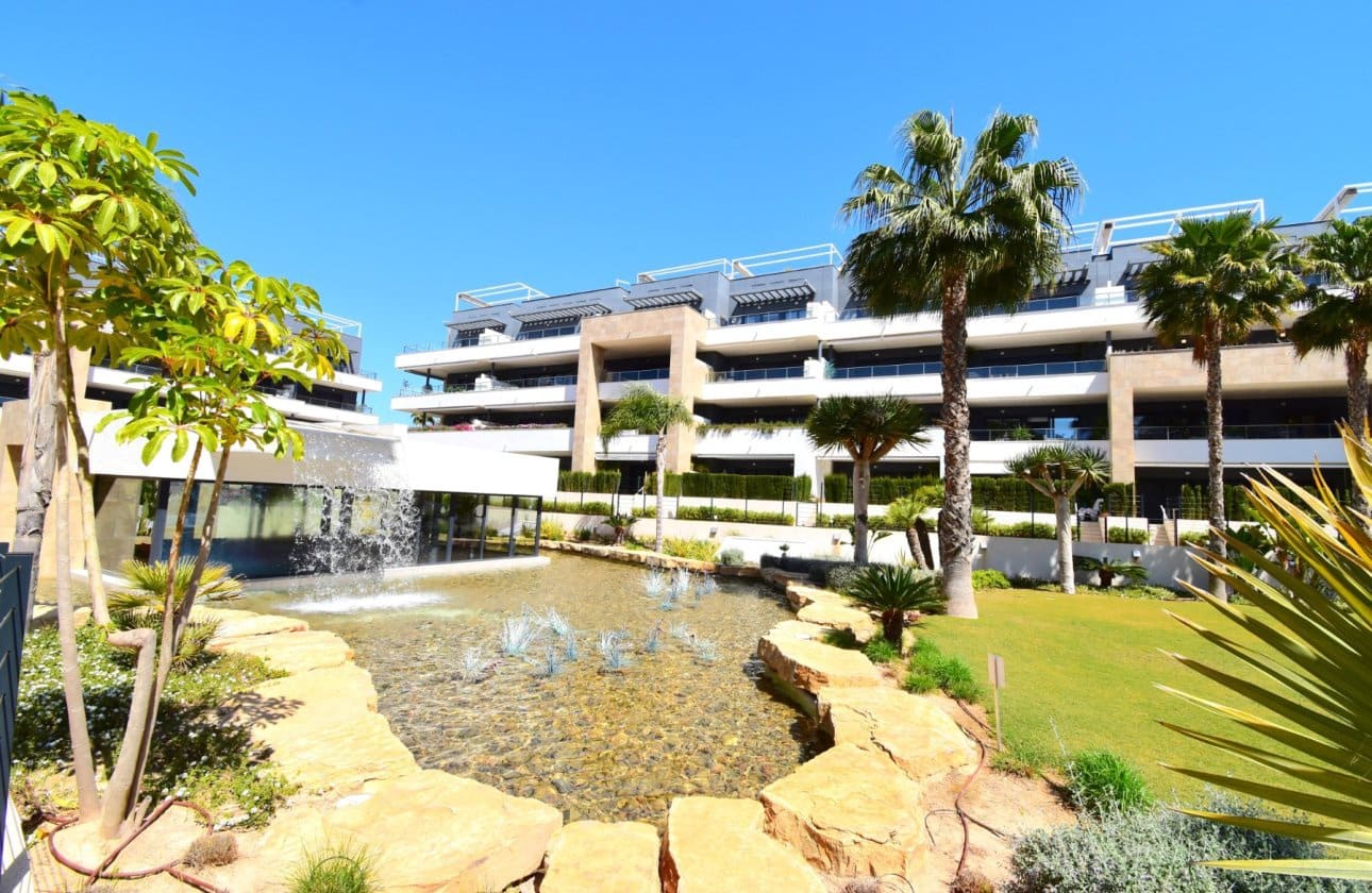 2 chambre Appartement à vendre à Playa Flamenca avec piscine - 365 000 € (Ref: 9901635)