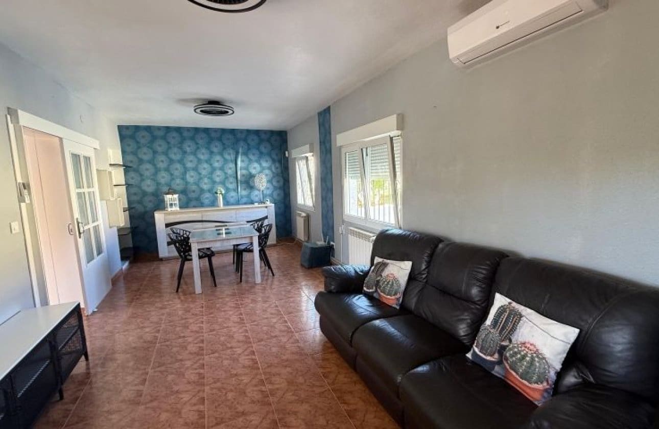 4 bedroom Villa for sale in Pinar de Campoverde with pool - € 429,000 (Ref: 9927728)